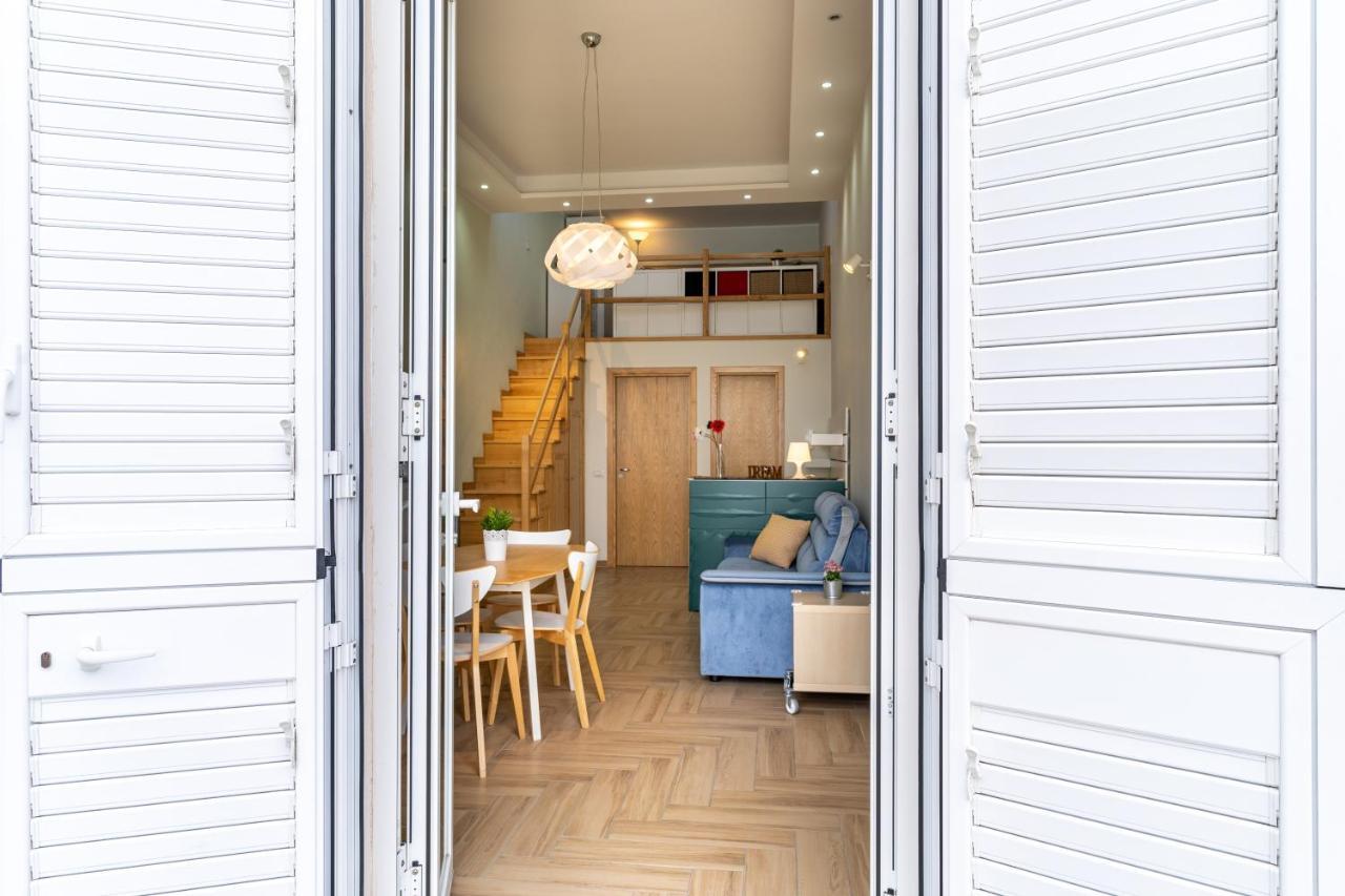 Giardini Naxos Lovely Flat In Front Of The Beach Exterior photo